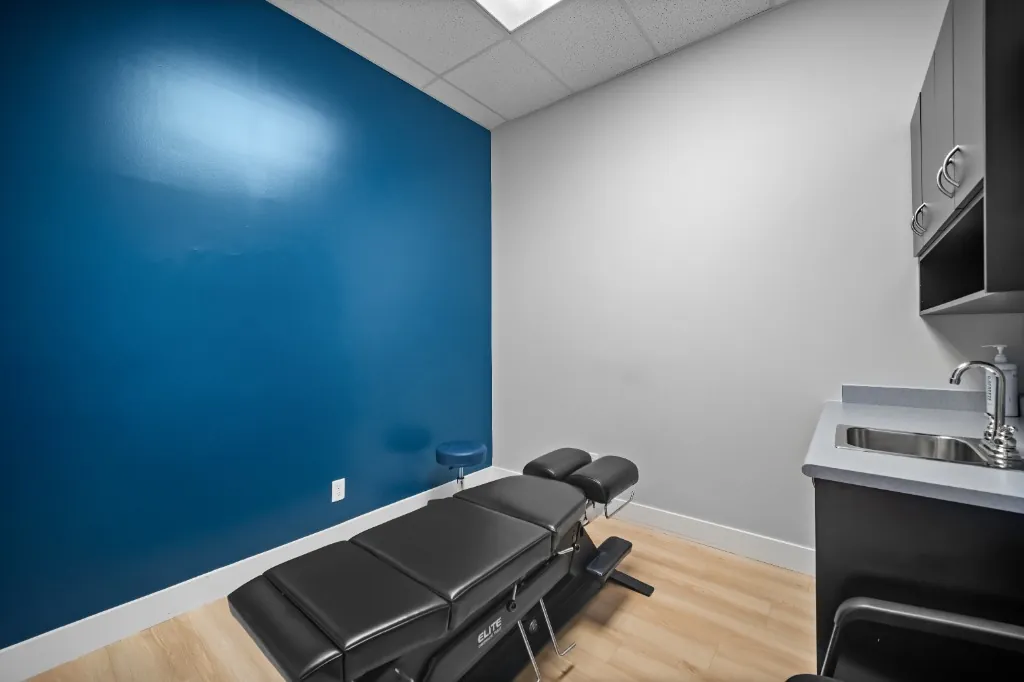 Revive Rehab Surrey Chimney Hill Specialized Chiropractic Care Suite