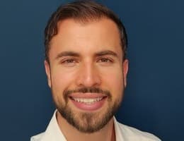Dr. Fez Moussavi